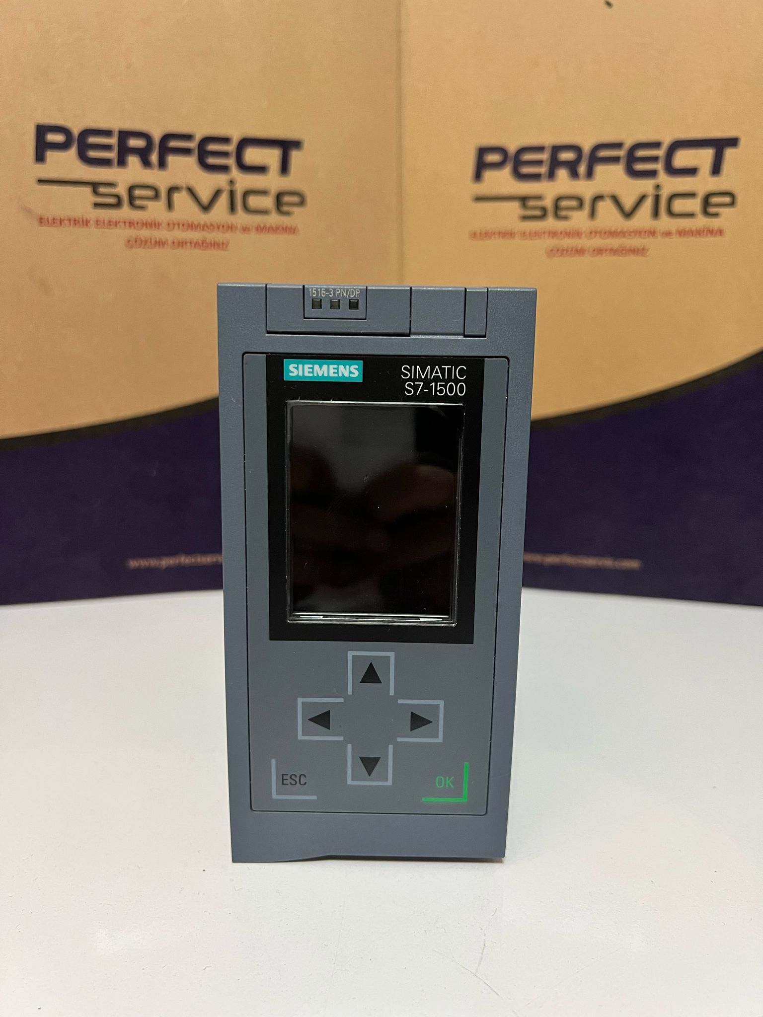 Endüstriyel ürün: Siemens SIMATIC S7-1500 CPU 1516-3 PN/DP