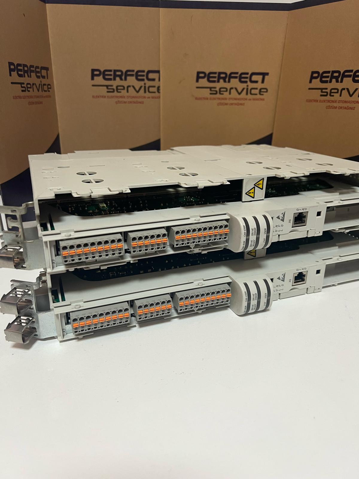 Lenze 9400 HighLine E94AMHE0034 Servo Sürücü – 0.75 kW, 3x400V