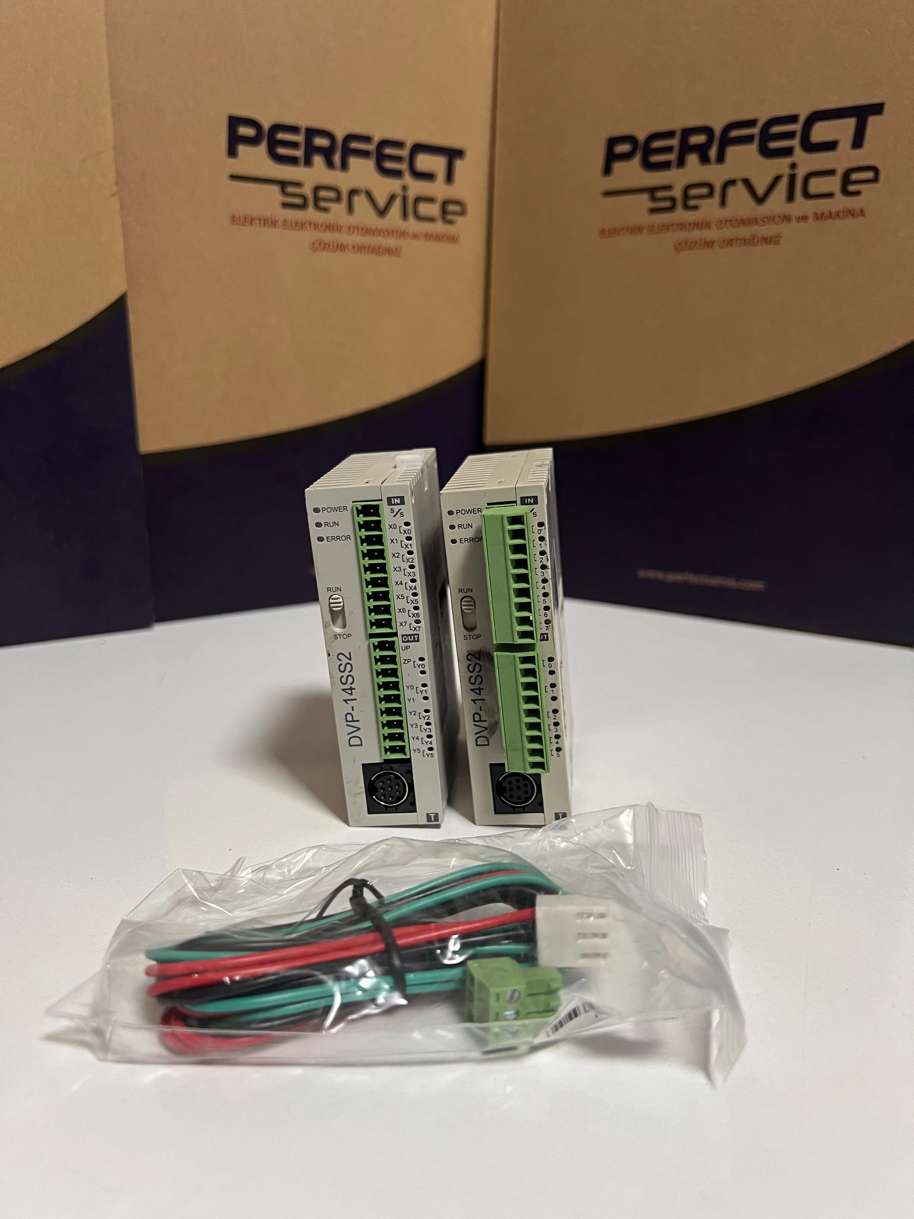 Delta DVP-14SS2 PLC | Kompakt Programlanabilir Kontrolör